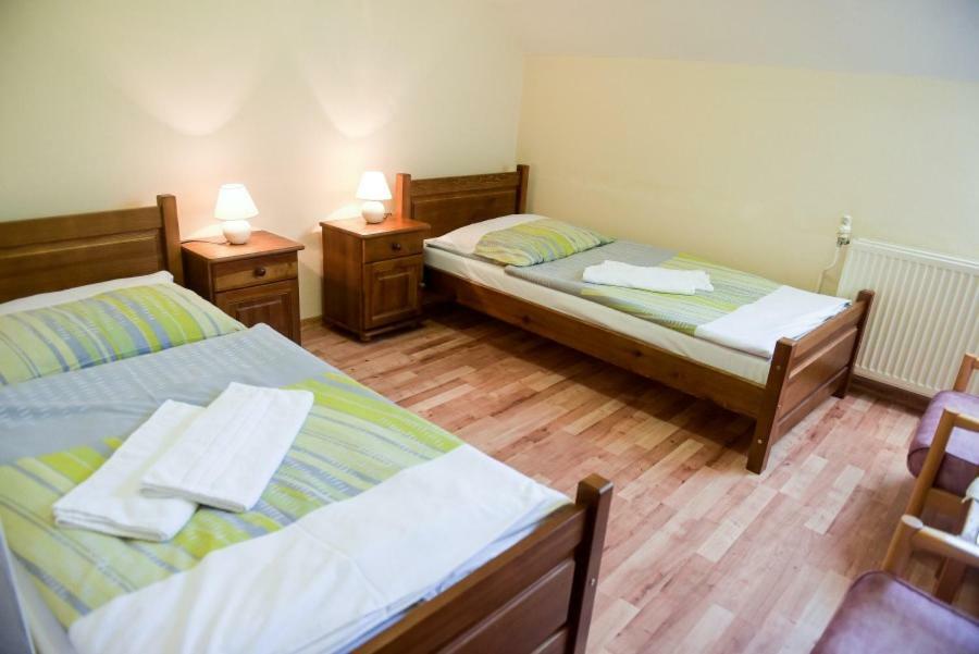 Hotel Rubin Svidnik Bagian luar foto